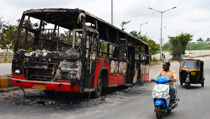 硅谷,班加罗尔,印度发展,Girinagar,甲骨文公司,高科技企业,暴动,iPhone,鸡肉饭,泰