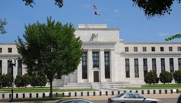 美联储继续按兵不动 但内部分歧两年来最严重