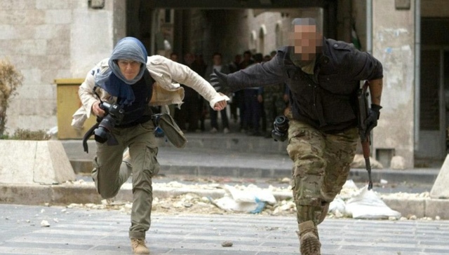 女战地摄影师和她们镜头下的硝烟