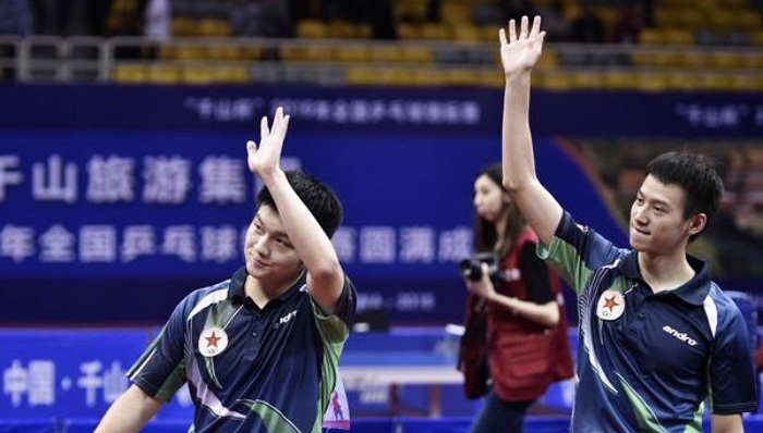 全锦赛小将樊振东加冕双冠王 朱雨玲成赛会首位女单三连冠得主