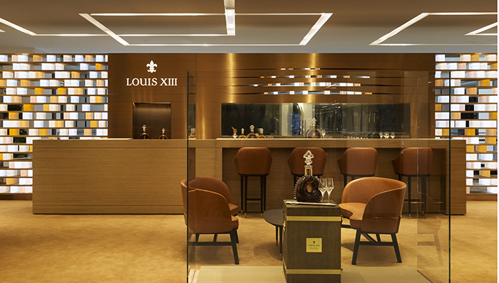 路易十三的全球首家品牌店，选址奢侈品云集的北京 SKP