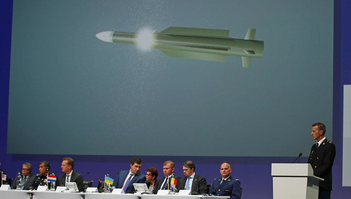 俄罗斯击落马航MH17