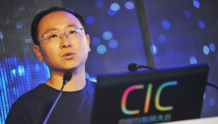 现实主义者蚂蜂窝