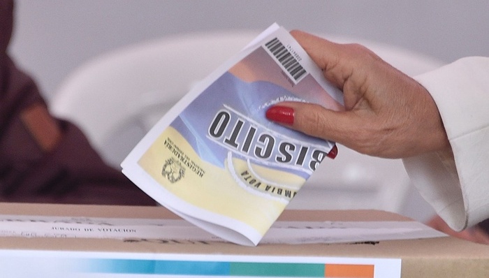 哥伦比亚,天下故事,战争记忆