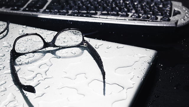 P2P收益率首次跌破10%