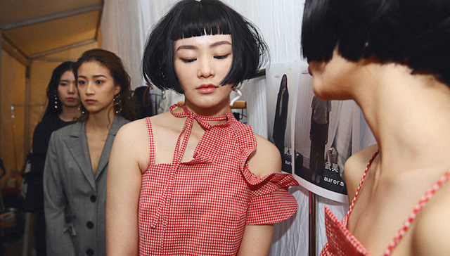 【上海时装周】国际羊毛局与设计师合作 是为了让你夏天也想穿羊毛