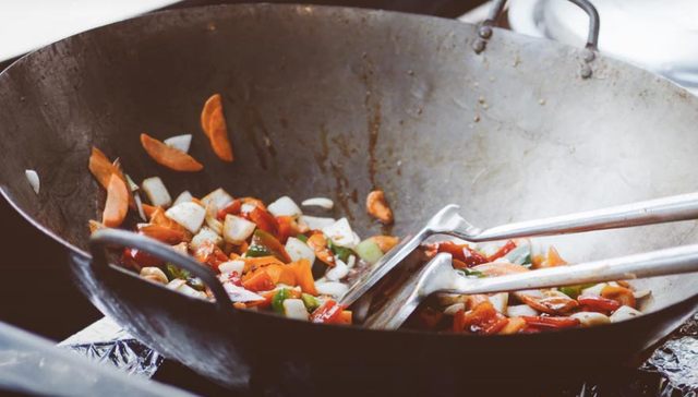 【虎嗅】专访回家吃饭，政策压力下，一个共享经济明星项目如何过冬