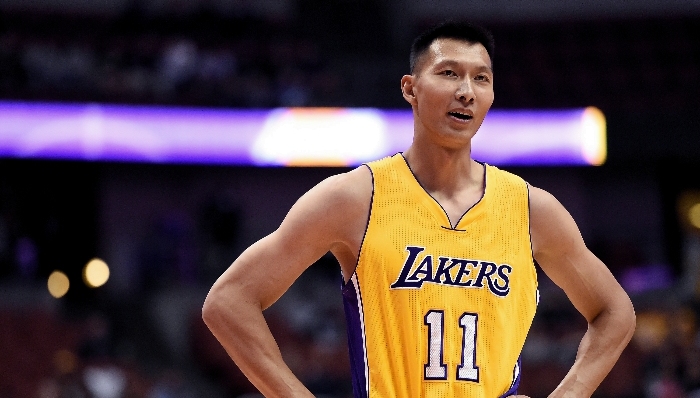 【每日体坛金句】曝广州队向易建联开价一亿：“恒大需要阿联这样的前锋”