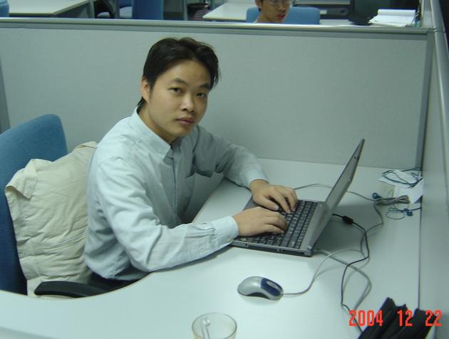 UC创始人何小鹏 摄于2004年