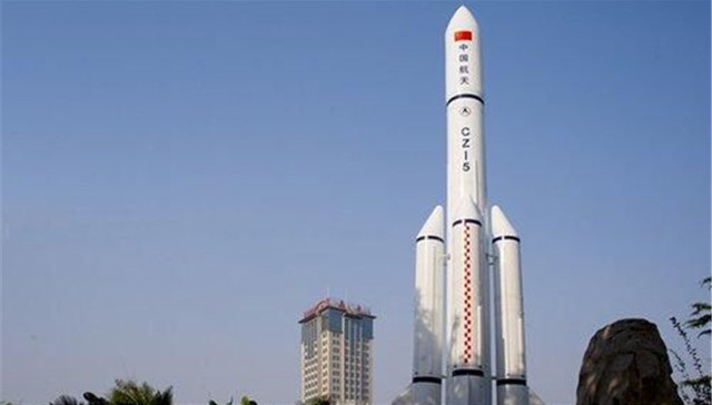 长征五号运载火箭,转运,发射区