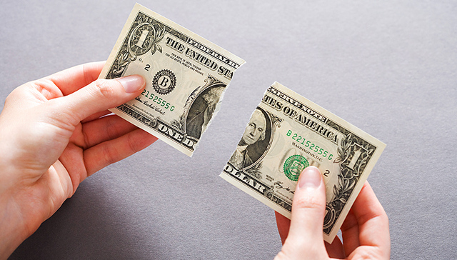 苏宁云商前三季度亏损