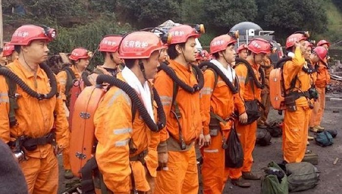 杨焕宁,重庆煤矿瓦斯爆炸事故,彻查原因,国家安全监管总局,事故责任人,救援