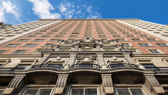 亏了一个亿 王健林终于甩掉了西班牙大厦这个麻烦