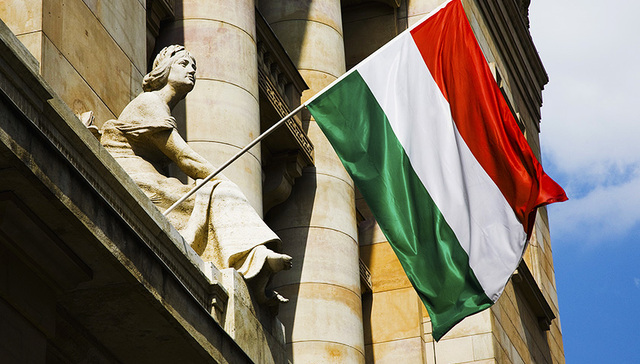 意大利公投：欧洲下一只黑天鹅？