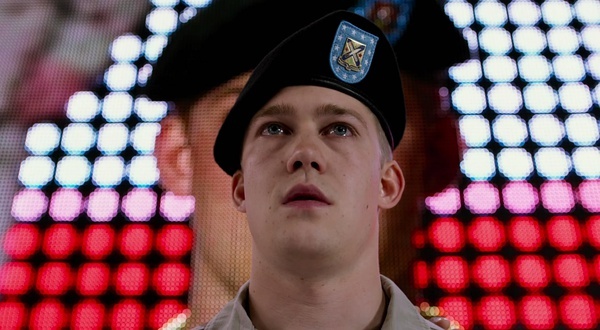 比利·林恩,李安新片,矛盾态度,入戏,看电影,比利·林恩的中场战事,士兵,噪点,代入,影像