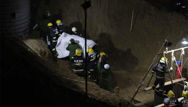 河北保定坠井男童被找到 已无生命特征