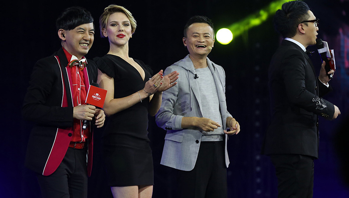 这场动员了半个娱乐圈的双十一晚会 是如何通过直播变现的？