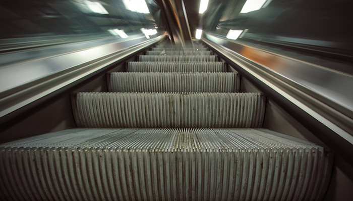 奶奶,扶梯,,北京,北四环,枪战,摊上大事儿了,支付宝,诈骗,女干部,参加工作