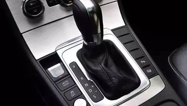 别装懂 自动挡的正确使用方法