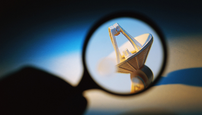 卫星电话,XT-LITE,Thuraya,话费,LTE,卫星公司,中国电信,手机网络,信号覆盖,国产