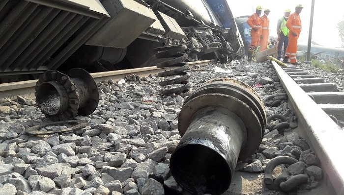 印度,铁路事故,脱轨,铁路