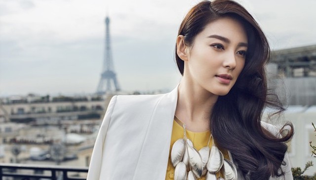 夜观星象|走人！章子怡带女回京遭雾霾 幸福！张雨绮和老公度假秀恩爱