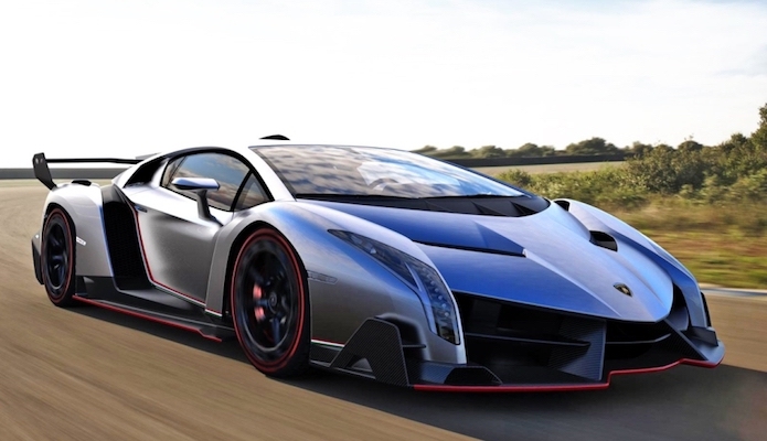 你知道新车为啥总是“穿越”上市吗