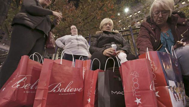 美实体店“黑五”销售额下滑10%：消费者向线上大举转移