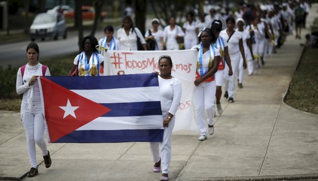 古巴知名异见团体取消例行抗议：不原谅卡斯特罗但尊重他人哀悼