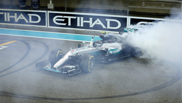 2016赛季F1全纪录：梅奔内斗不止罗斯伯格笑到最后 少年英雄出世维斯塔潘崛起