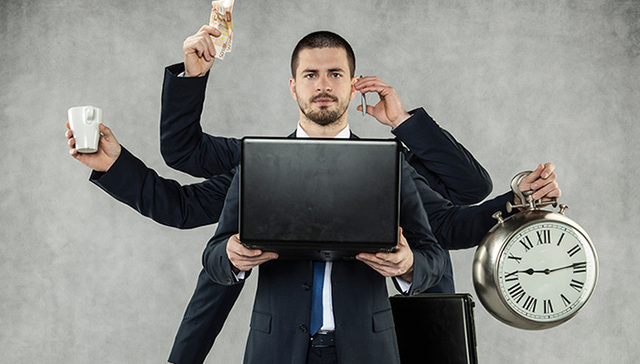 CTO,技术总监,杭电,TW,TedEx,ELK,MongoDB,Gitlab,技术选型,创业团队