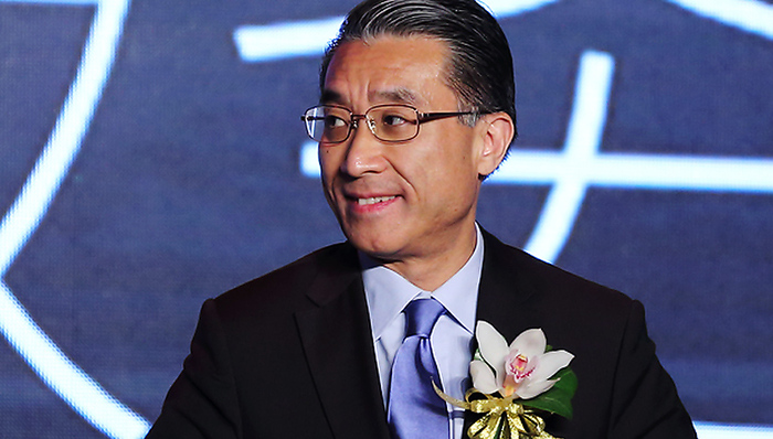 谢文坚回应举报