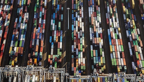 海运市场不平静 马士基航运并购汉堡南美