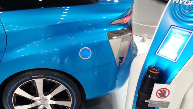 丰田Mirai的“黑科技”——氢燃料电池