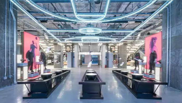 Adidas,Nike,Under,Armour