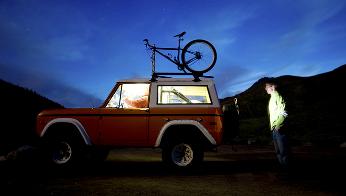 乐视,,摩拜,,事故车