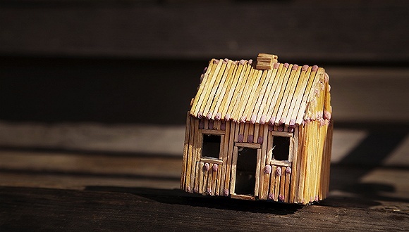 香港；迷你房；高房价