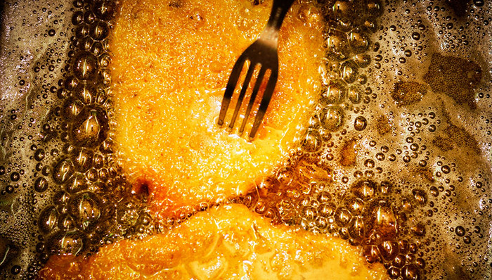 转基因作物,重庆国,合约收盘价,转基因大豆,转基因油菜籽,菜籽油,主场,违规事件,产品市场占有率,招