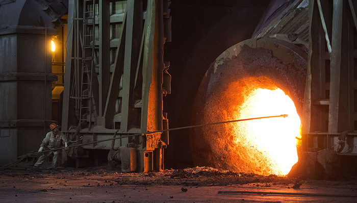 地条钢,中频炉,钢铁产量,省发改委,中频感应炉,钢铁企业,粗钢产量,产能利用率,钢铁行业,连铸坯