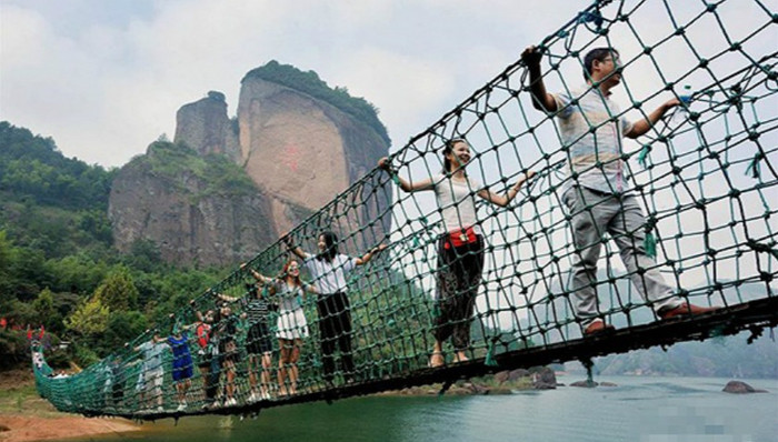 旅游