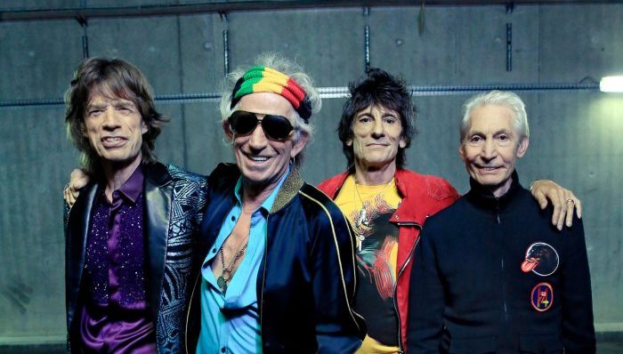 滚石乐队新专《Blue & Lonesome》：更能洋溢本色