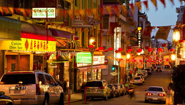 为什么特朗普的“移民新政”是《排华法案》的一再回响？