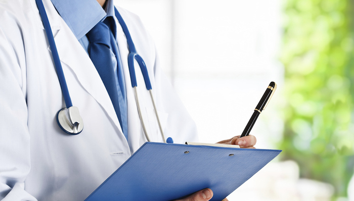 人民日报,医生,炫富,成都,三甲医院,微博