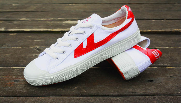 回力,WARRIOR,转型,授权经营,销售渠道,品牌营销,经典国货