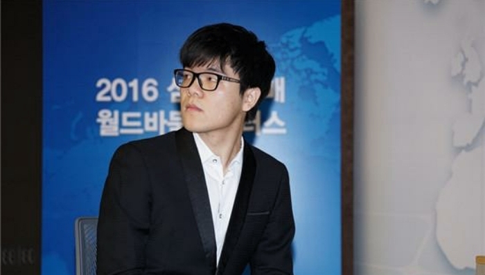 柯洁卫冕三星杯夺生涯第四冠 成中国围棋蝉联桂冠第一人