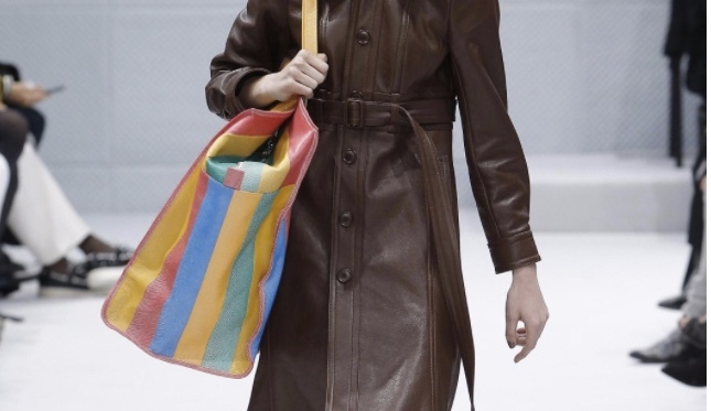 【i-D中国】在廉价仿制品中探寻奢侈品审美的新视角