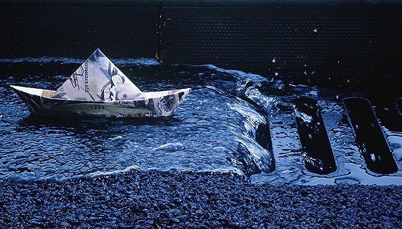 市场最关心的问题：为什么今天股债汇“三杀”？接下来怎么走？