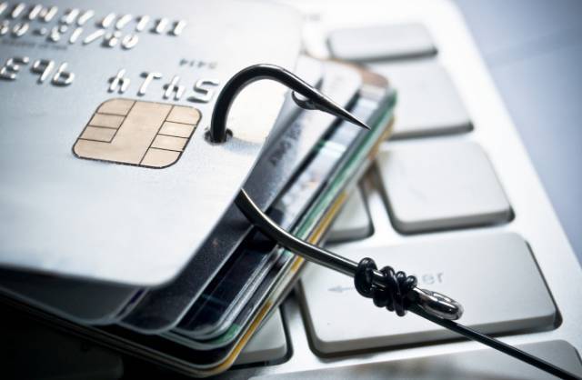 诈骗犯,留学欺诈