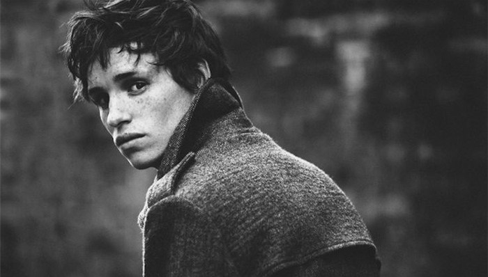 暖爸！小雀斑带宝宝出门遛弯奶味十足