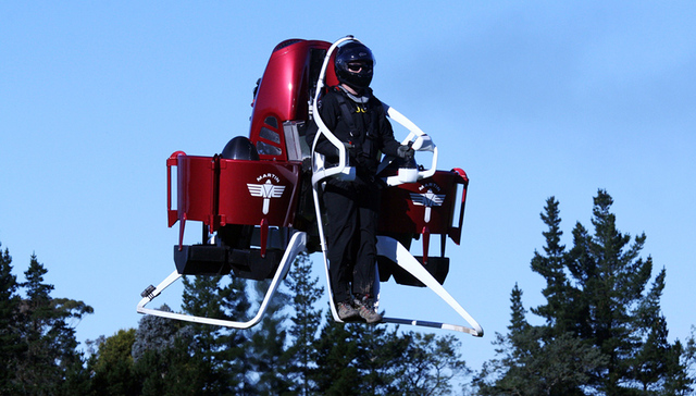【工业之美】这款能助人类在3000米高空飞行的喷气式背包 售价相当于一辆兰博基尼跑车